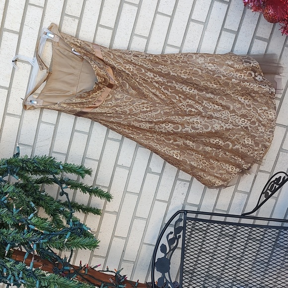 For a special occasion 👗 - Picture 5 of 9